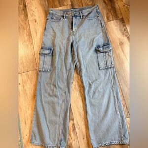 Old Navy Light Blue Straight Leg Cargo Pants